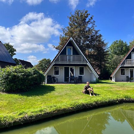 Vakantiepunt 142 - Moderne Vakantiewoning Aan Het Water! Gramsbergen Exteriér fotografie